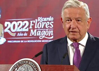 Reconoce AMLO a los Trabajadores al Servicio del Estado; la Descentralización, en Marcha