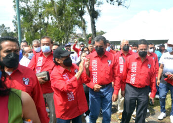 Llevar más y Mejores Beneficios Laborales a los Ferrocarrileros, Compromiso Vigente: Víctor Flores
