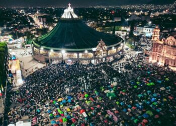 La fe se Desborda; Millones de Feligreses Visitan la Basílica de Guadalupe