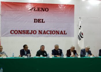 Acuerda el Congreso del Trabajo, Acelerar el Proceso de Legitimación de Contratos Colectivos