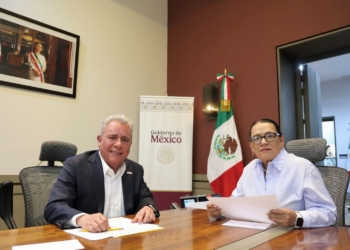 La titular de la Segob, Rosa Icela Rodríguez recibió en sus oficinas al líder nacional de la FSTSE, Marco Antonio García. (Foto: Especial)