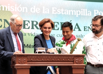 La enfermería se adapta y evoluciona con los avances científicos y tecnológicos: David Kershenobich