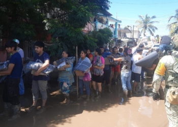 Envía Carlos Slim 30 Tons. de Ayuda, a Veracruzanos Afectados por Lluvias