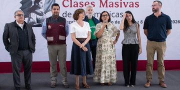 Pone en Marcha Secihti, Clases Masivas en 17 Entidades; la Primera de Matemáticas, Ante Estudiantes de Secundaria
